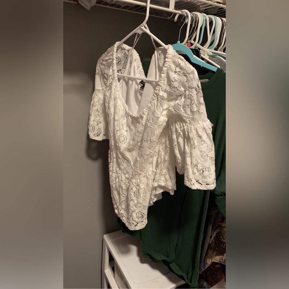 A.N.A Lace Crop Top